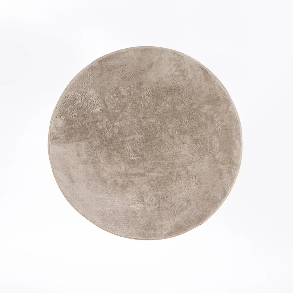 ARIEL ROUND FAUX FUR RUG - Image 3